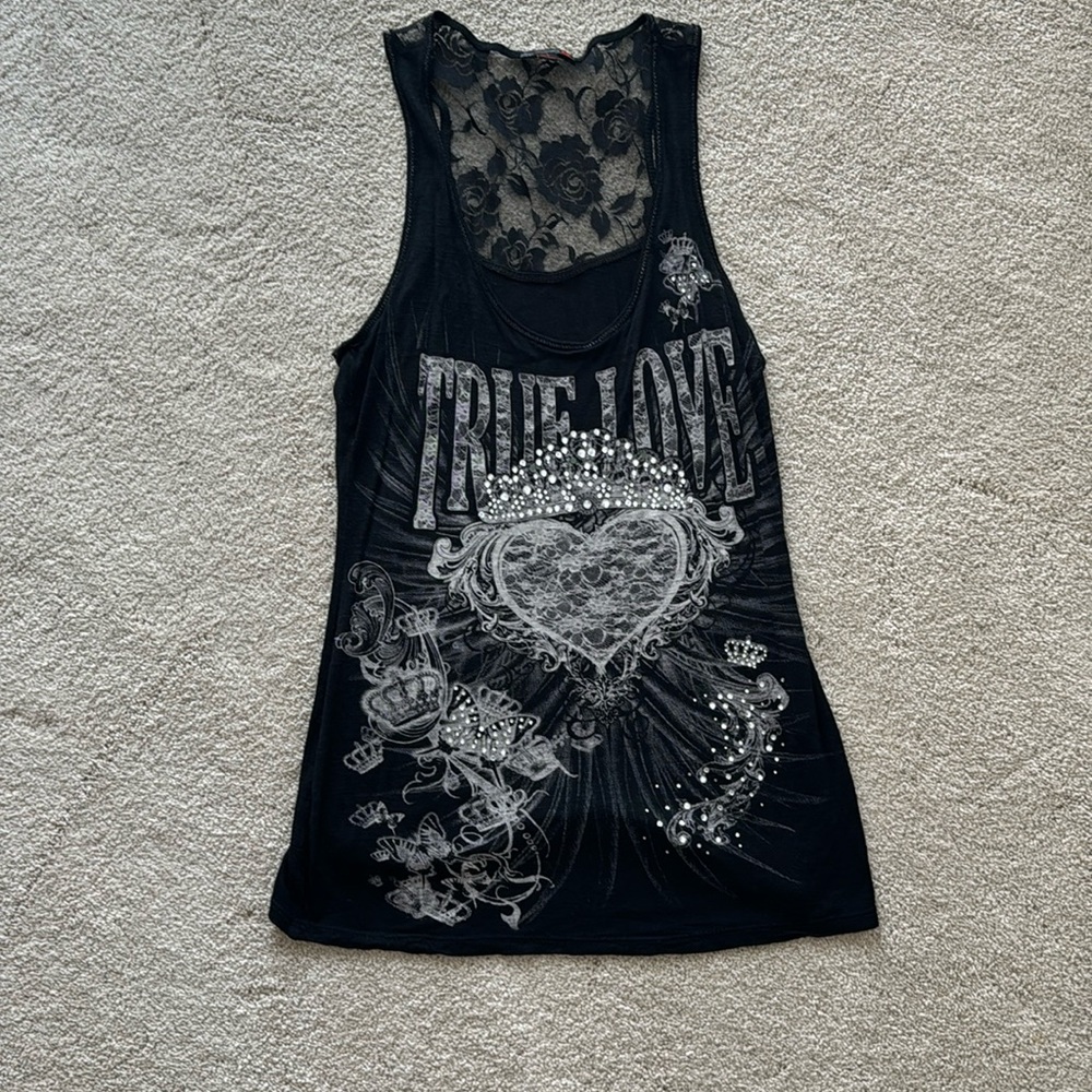 Women’s tank top